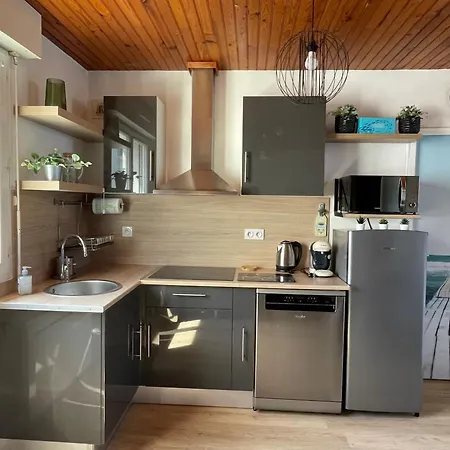 Bel , 2 Chambres, Idealement Situe Daire Dax