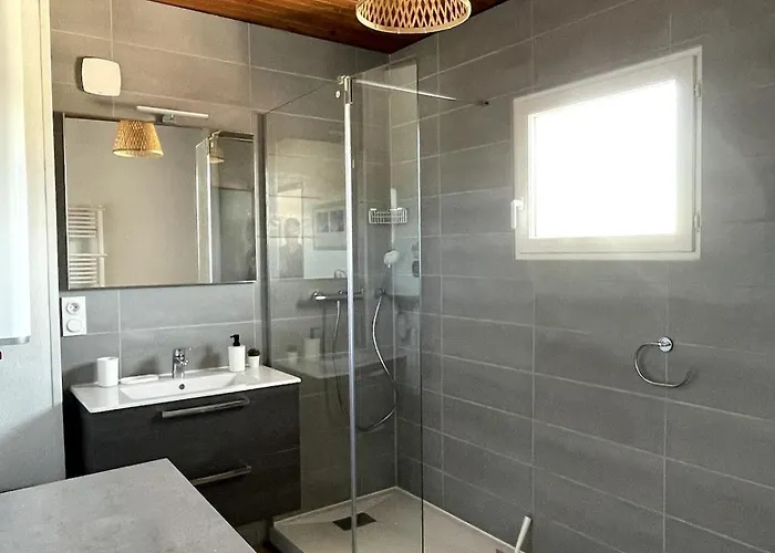 Bel , 2 Chambres, Idealement Situe Dax